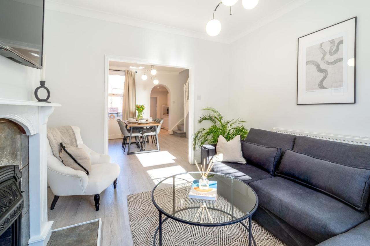 Southview Stays - Three Bedroom House Chester Kültér fotó